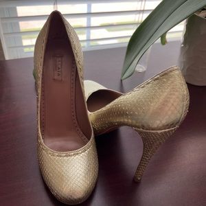 Alaia - Platinum Gold Snakeskin Roundtoe Heels - 37.5 - Never Worn
